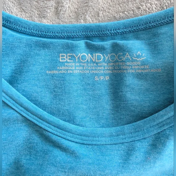Beyond Yoga Spacedye Motivate Cropped Tank NWOT - Picture 4 of 4
